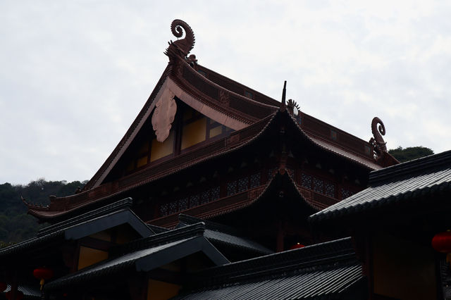香爐峰｜去南天竺看紹興版「曼哈頓」