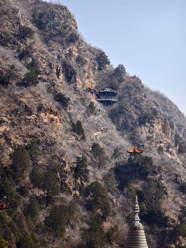 徒步穿越白瀑寺