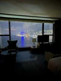 ✨香港紅磡嘉里酒店｜為了這片「無敵海景」，願意無限二刷！🌊