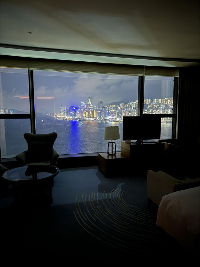 ✨香港紅磡嘉里酒店｜為了這片「無敵海景」，願意無限二刷！🌊