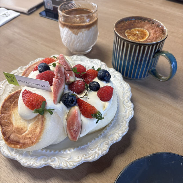 【上海】癒しスポット🌼｜世博公园さんぽとW Coffeeで休日ランチ🍴