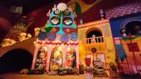 Disney Sea版本的小小世界