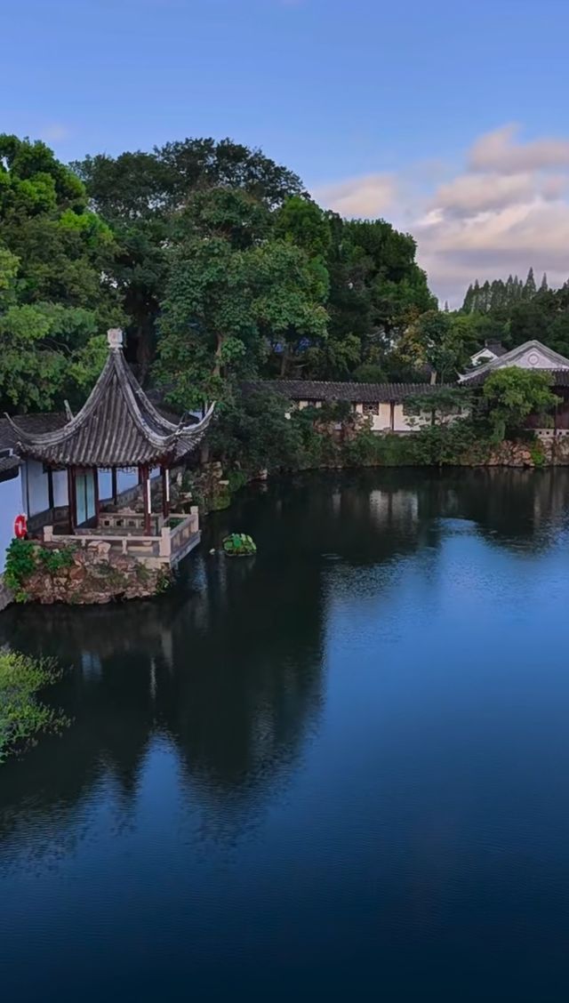 蘇州滄浪亭：藏在千年文脈裡的園林秘境