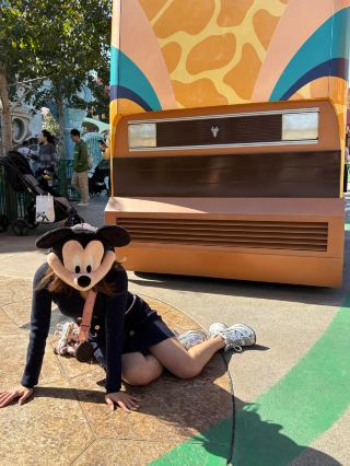 Taking Photos at Disney Without Being Too Normal｜The Bigger the Action, the Better the Shot