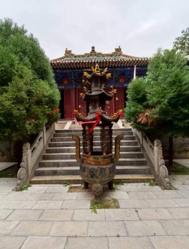 五老峰巔聞仙語,一步一景入畫中 五老峰巔聞仙語,一步一景入畫中