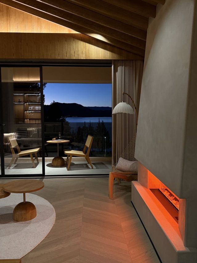 所以人生就是應該浪費在瀘沽湖…