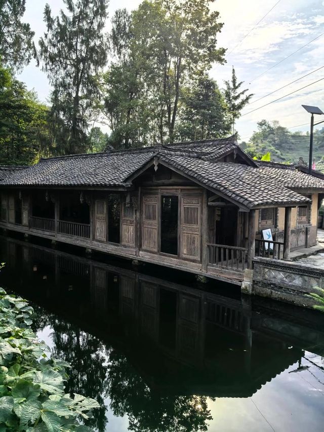 青木川瞿家大院｜古董級四合院民宿體驗