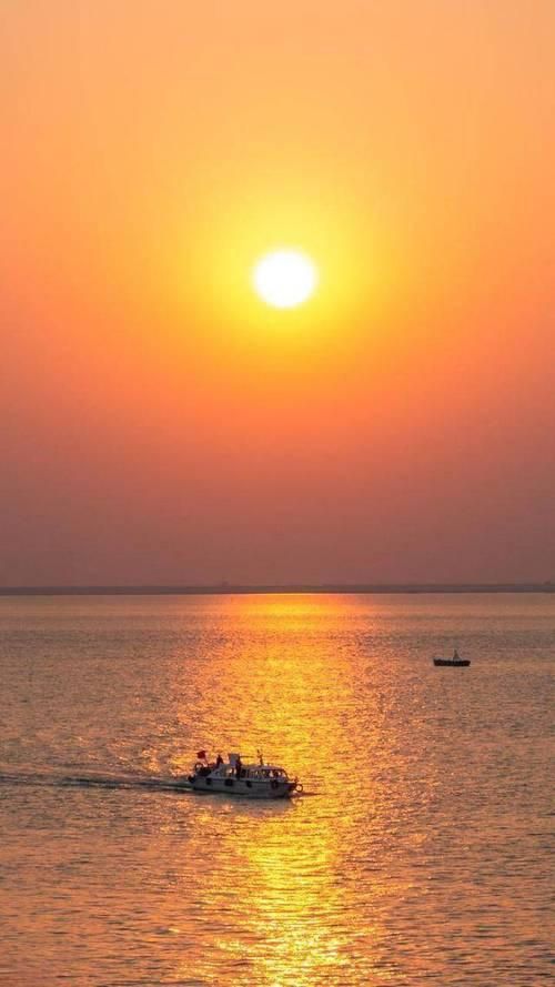 【岳陽必去!一場「洞庭湖+岳陽樓」的詩意盛宴,你準備好了 【岳陽必去!一場「洞庭湖+岳陽樓」的詩意盛宴,你準備好了