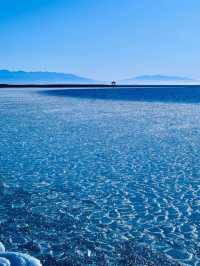 冰封青海湖:藏著藍冰與天鵝的冬日祕境