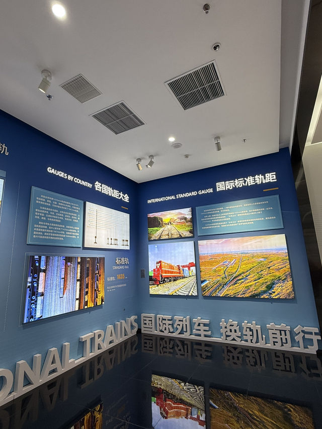 鄭州 / 中歐班列 鄭州 / 中歐班列