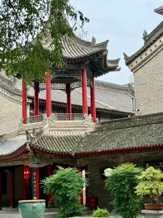 關中書院紅柱綠瓦必打卡