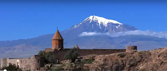 อาร์เมเนีย อารามหลุมลึก ภูเขาอารารัต