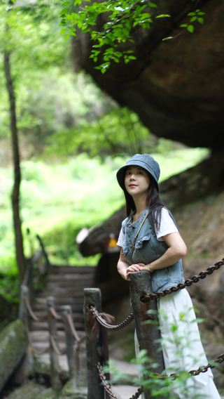 逛完大紅袍母樹，才懂住茶山民宿的治癒