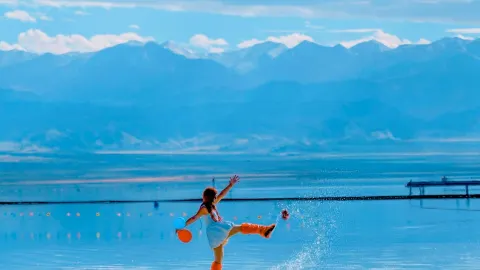 Travel smart in Qinghai | The ultimate guide to Chaka Salt Lake — traveler post in Xining