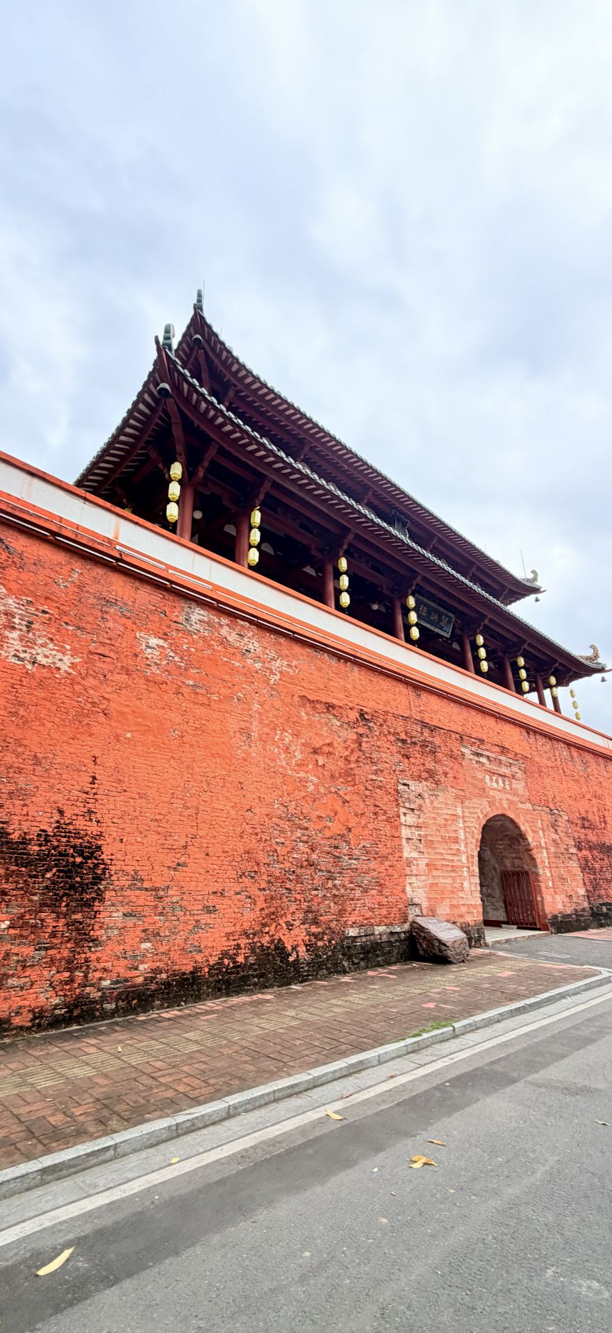 Encountering History at the Zhaoqing Ancient City Wall