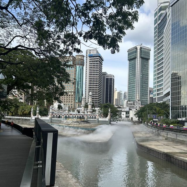 在鬧市沈澱心靈
