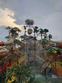 are you a thrill-seeker? visit Splashmania!