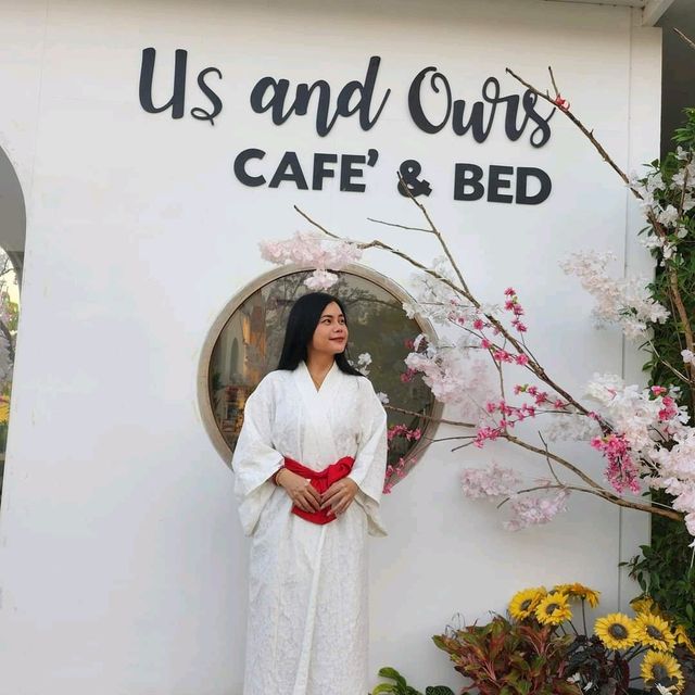 พิกัดที่พักฮิลใจ Us and Ours Cafe' and bed | อุทัยธานี