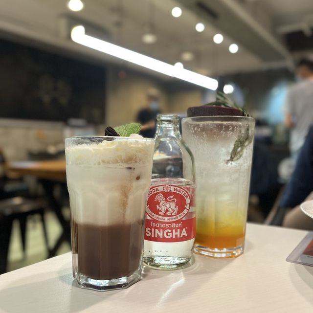📍香港觀塘｜Bubble Tree · 觀塘工廈超人氣Cafe👍🏻 自家設計餐單心思誠意100分💯