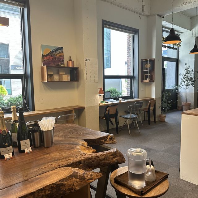 カンナムの高級住宅地に潜むカフェ！？