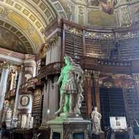 オーストリア国立図書館