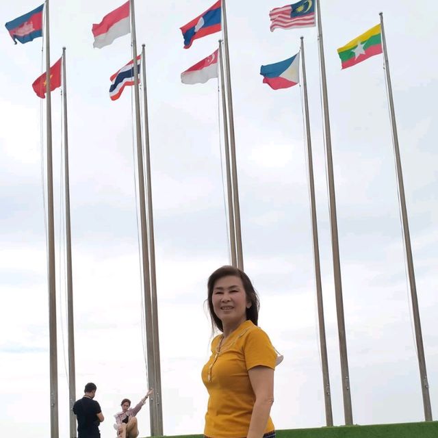 แหลมแท่น  จังหวัดชลบุรี