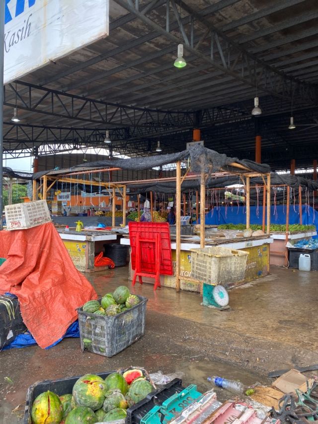 Happening local market! 