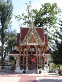 วัดพระธาตุศรีจอมทองวรวิหาร พระธาตุประจำปีชวด