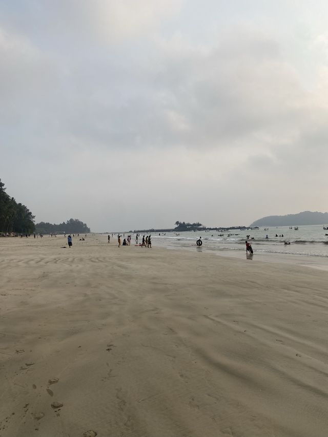Fantastic Ngapaly sunrise 