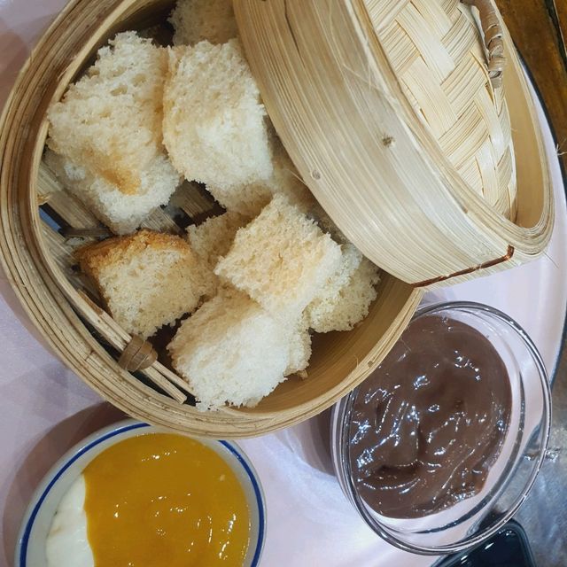 หนึ่ง นม นัว ร้านนมอันดับหนึ่งในใจ