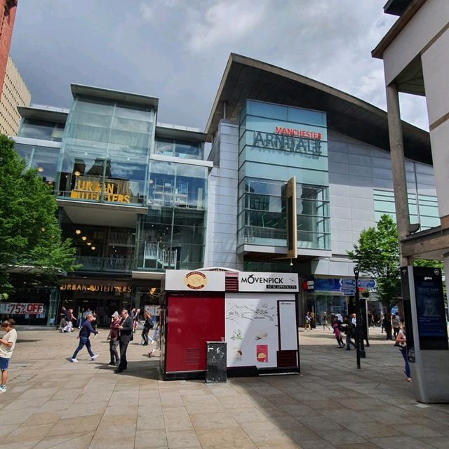 Shopping Time In Manchester 🛍