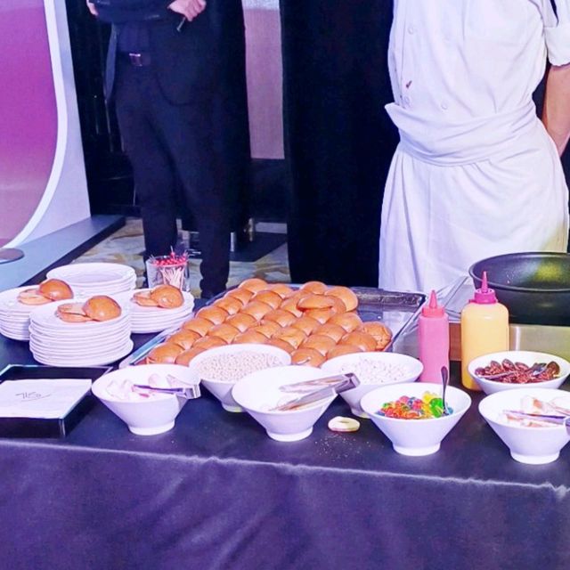 75 週年 Porche跑車,結合美與力的設計! 75 週年 Porche跑車,結合美與力的設計!