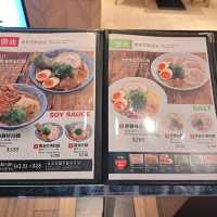 來自北海道Ramen Ultra🍜雞白湯清爽可口😋