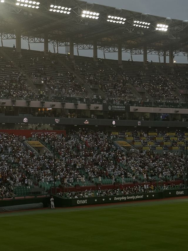야구경기 보러 문학경기장으로!!