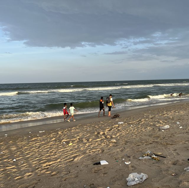 Explore one of the longest Chennai beach