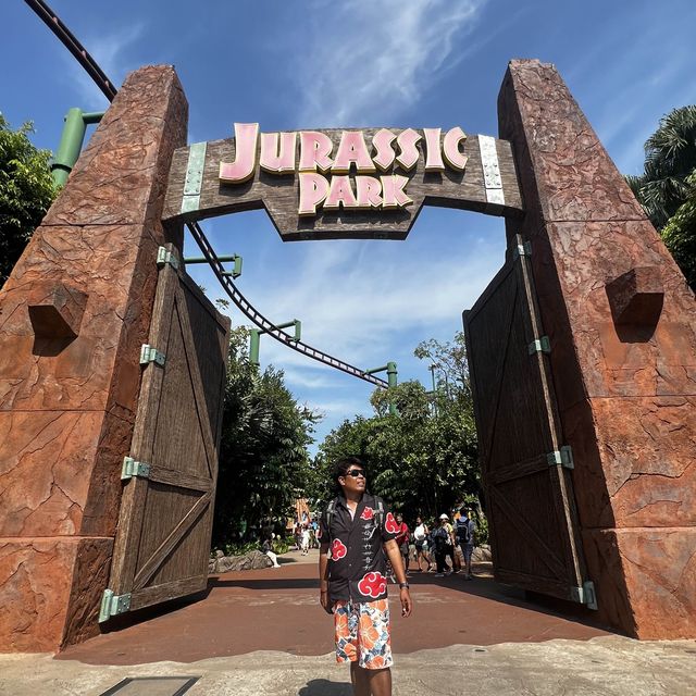 ลุยเดี่ยวเที่ยว 𝗨𝗻𝗶𝘃𝗲𝗿𝘀𝗮𝗹 𝗦𝘁𝘂𝗱𝗶𝗼𝘀 