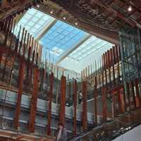 玻璃與木作的建築之美-富山市玻璃美術館