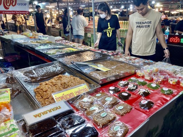 ของกินเยอะต้องไปงานOTOP🥳 