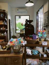 จิบกาแฟคลายหนาวให้สุขพอดี