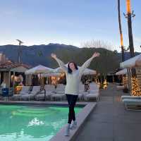 Fleur Noire Hotel โรงแรมบูติคใน Palm Spring, CA.