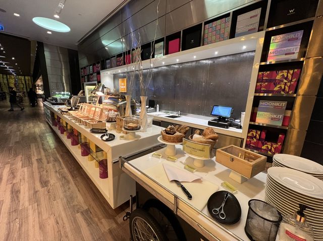 Wホテルバンコクに宿泊！パリピすぎ！