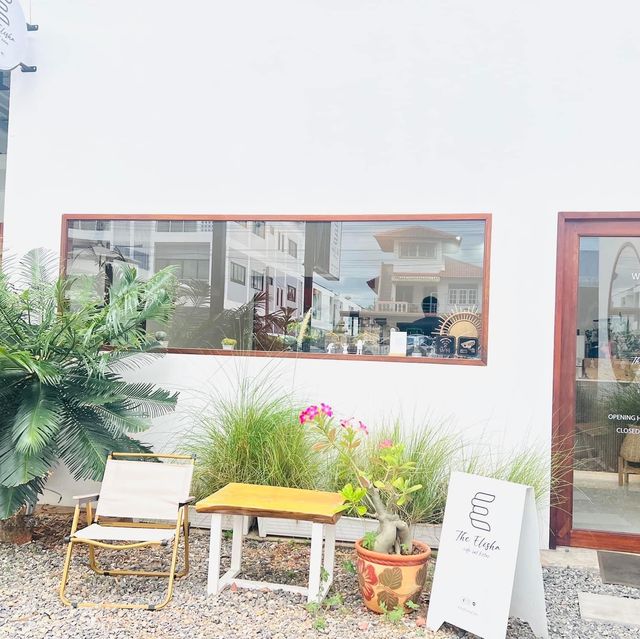 The Elisha Cafe & Bistro 