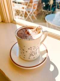 จิบชา Cafe Layered สไตล์ยุโรป ใน กรุงโซล