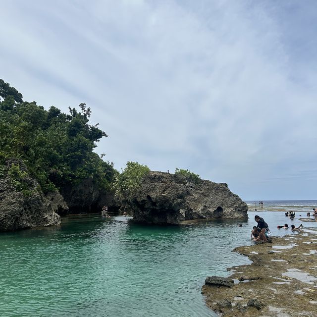 MAGPUPUNGKO ROCK POOLS