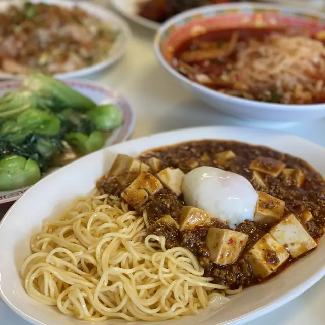 신사동 맛집 모던 아시안 누들 서비스