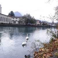 瑞士旅遊，遊客小鎮Interlaken