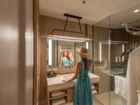 พักสบายติดชายหาดที่ Le Meridien Phuket Mai Khao