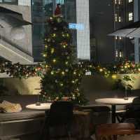 尖沙咀｜節日氣氛很好的Bar & Restaurant。aga Restaurant & Bar 