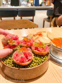 中環｜人氣西班牙菜餐廳😍 超美適合打卡的門面