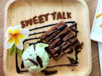 Sweet Talk Phuket คาเฟ่น่ารักริมหาดกะรน จ.ภูเก็ต